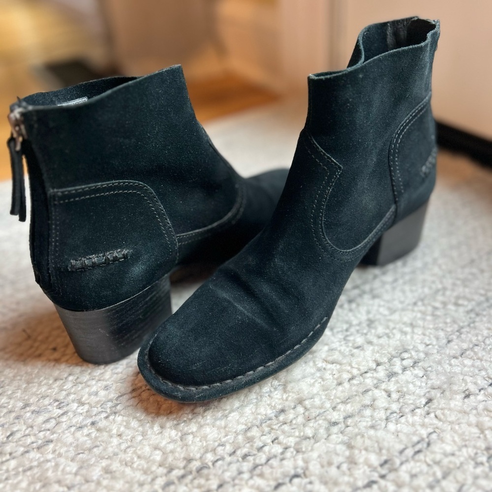 Ugg Women’s Suede Bandara Leather Zip-Up Ankle Boots Booties - Picture 14 of 14